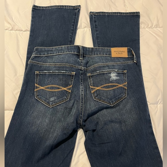 Like New Abercrombie Jeans Sz 0 - Picture 3 of 4